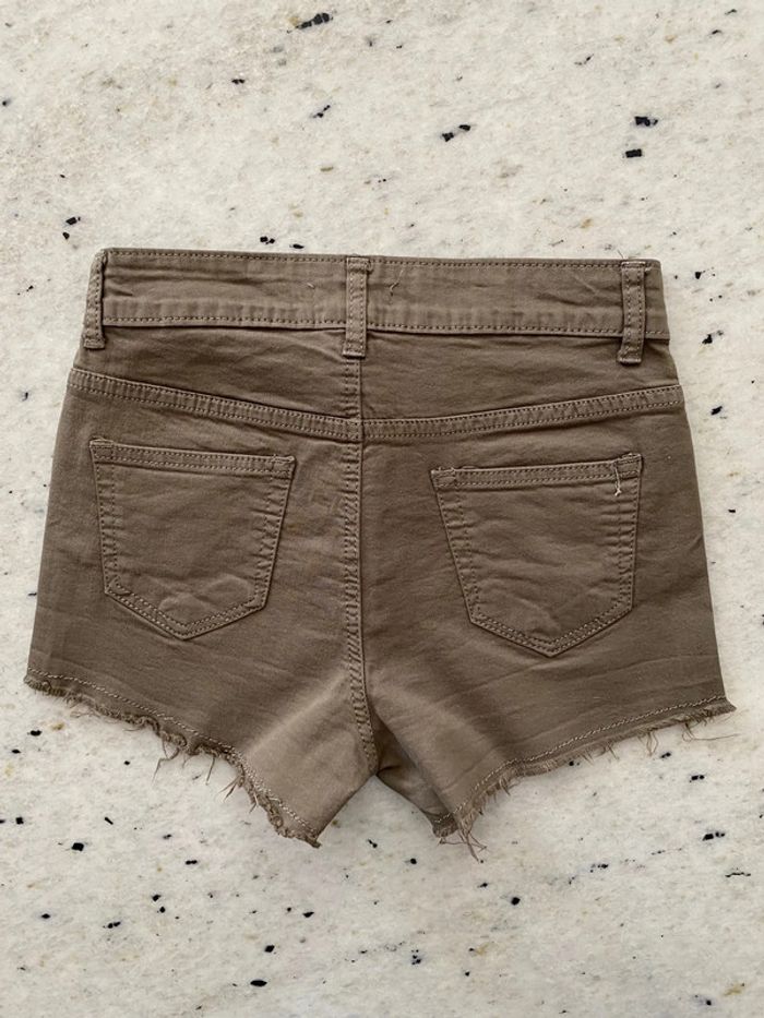 Short kaki Regular XS - photo numéro 3