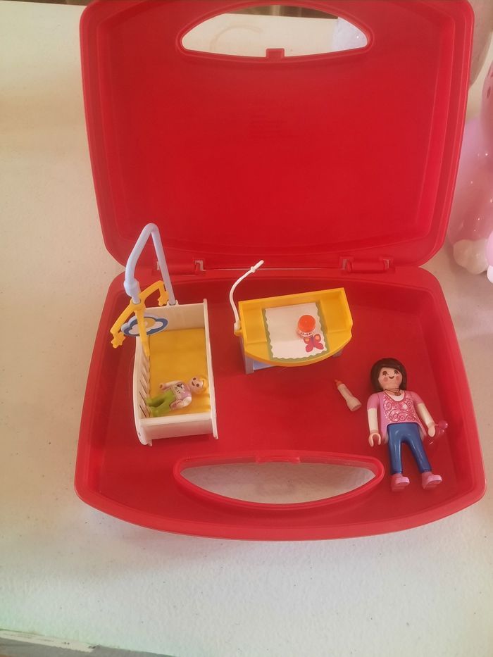 Playmobile bébé et maman