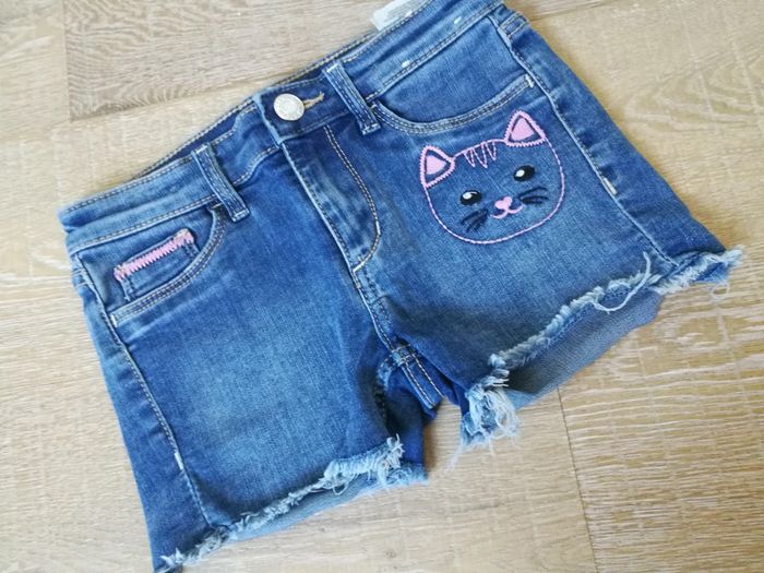 Petit short en jean - photo numéro 5