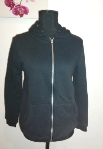 Sweet zippé à capuche