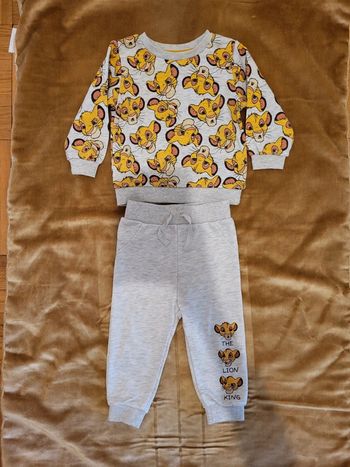 Joli Ensemble jogging Disney Le Roi Lion 12/18 mois 86 cm