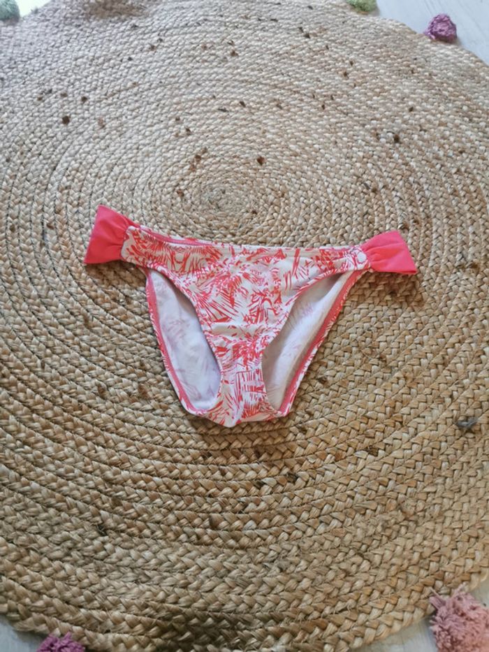 Bas de maillot de bain taille 38