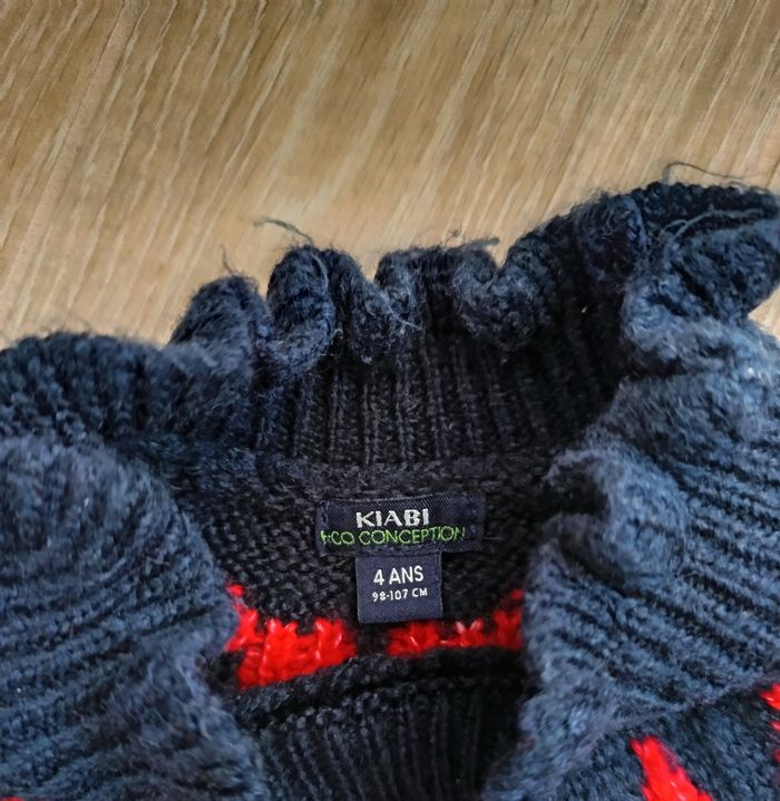 Pull bleu Kiabi 4 ans - photo numéro 3