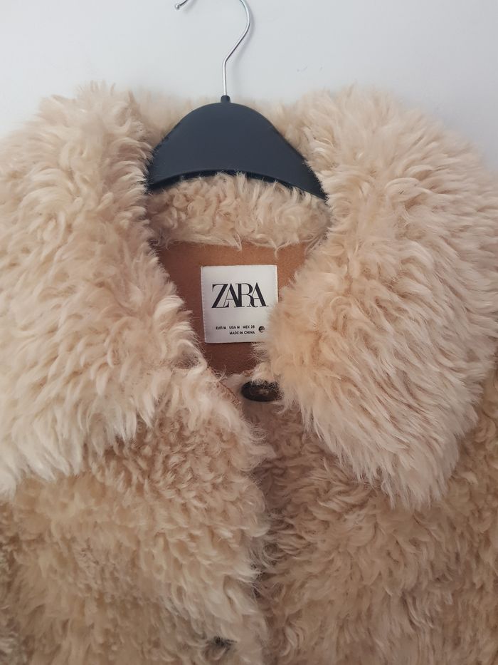 Magnifique manteau tout doux taille 38 Zara neuf - photo numéro 2
