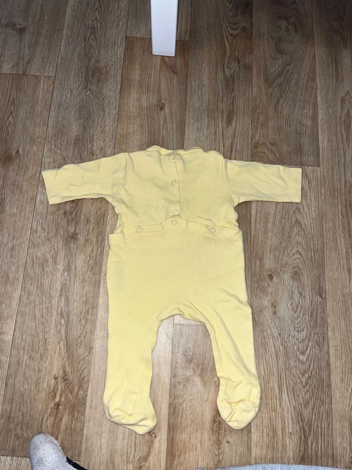 Pyjama 1 mois - photo numéro 3