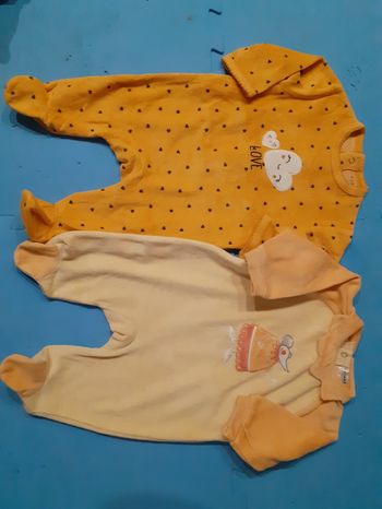 Lot de 2 pyjamas velours 3mois