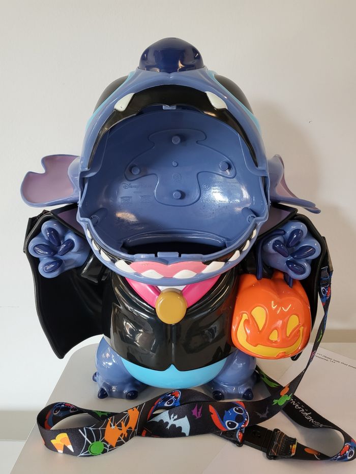 Seau pop-corn Stitch vampire Dracula Halloween citrouille potiron Disney - photo numéro 3