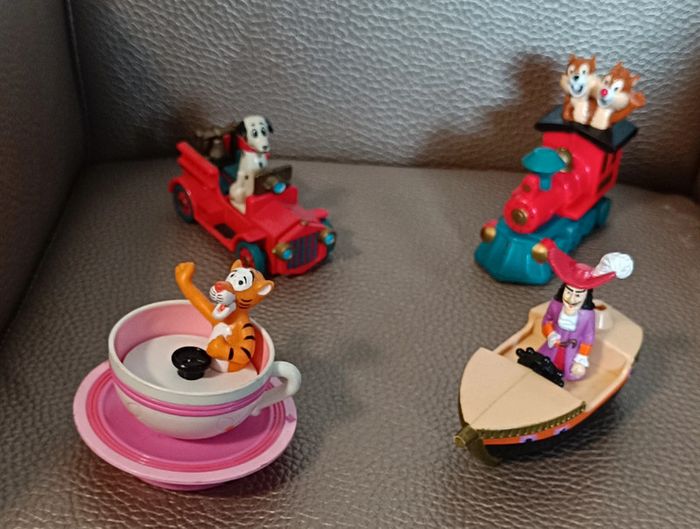 Lot figurines eurodisney - photo numéro 2