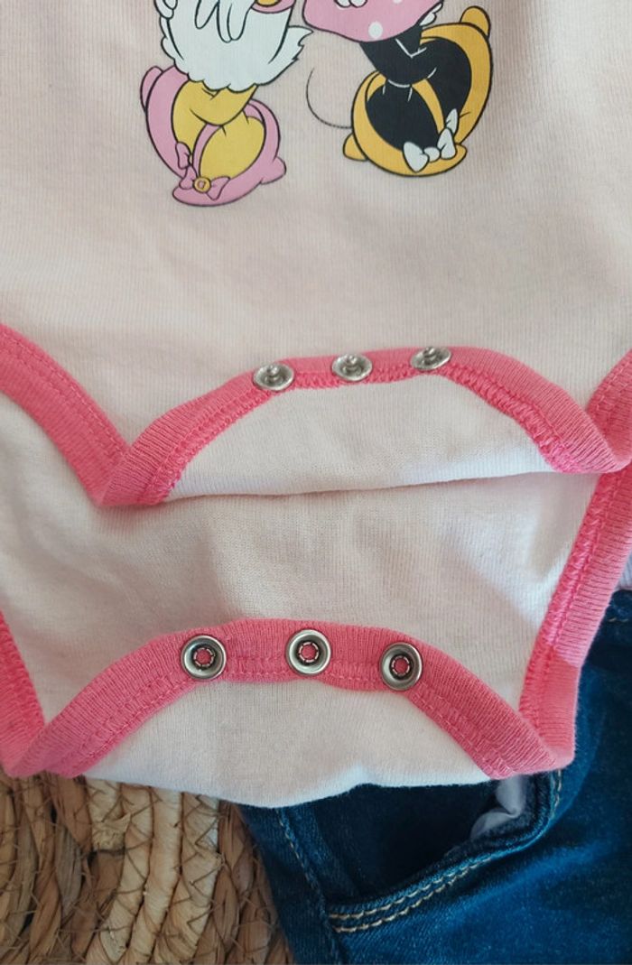 Body manches courtes bébé fille Minnie mouse Disney - photo numéro 5
