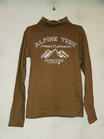 D3243 - sous pull garçon 8 ans