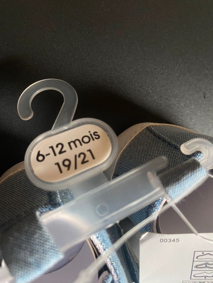 Chaussures bébé en toile - photo numéro 7