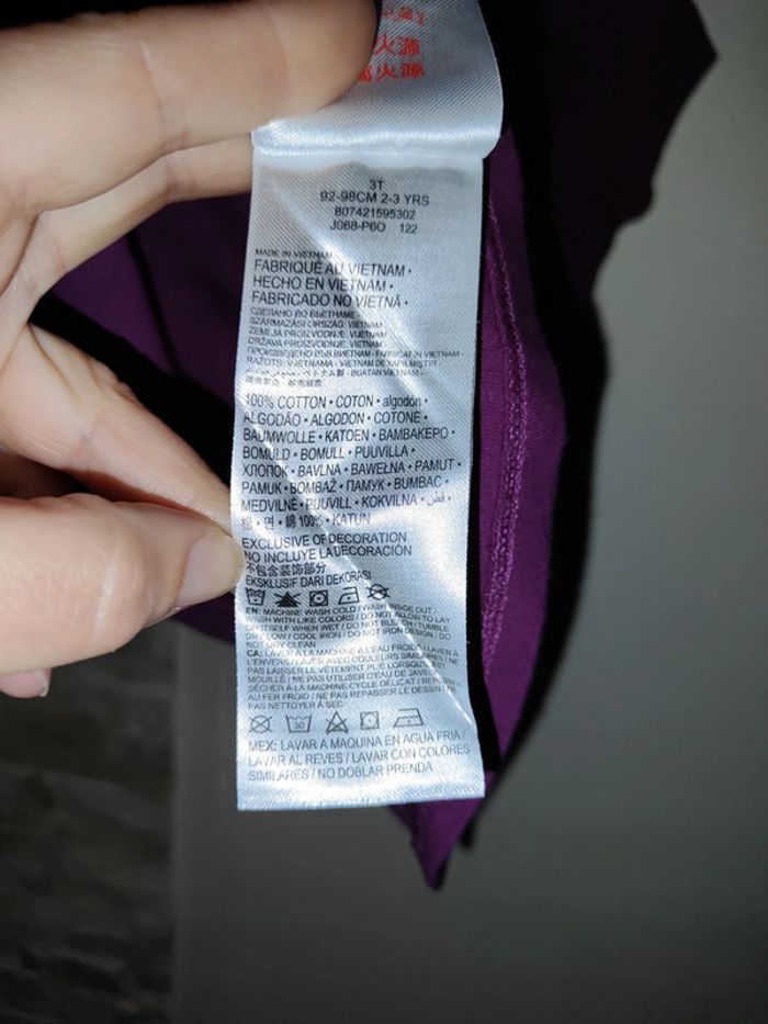 T-shirt violet et jaune Nike - photo numéro 5
