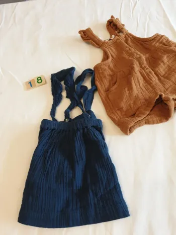 Lot salopette & robe Vertbaudet 18 mois
