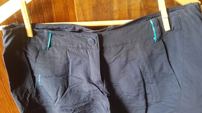 Short de sport bleu marine - photo numéro 2