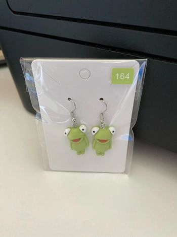 Boucles d’oreilles grenouilles vertes
