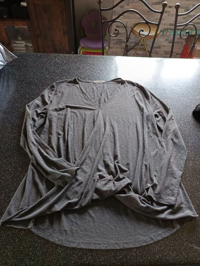 Pull fin façon cache coeur Taille M