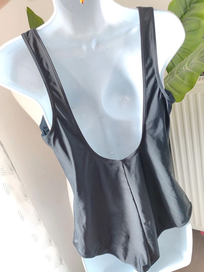 Maillot de bain - photo numéro 3