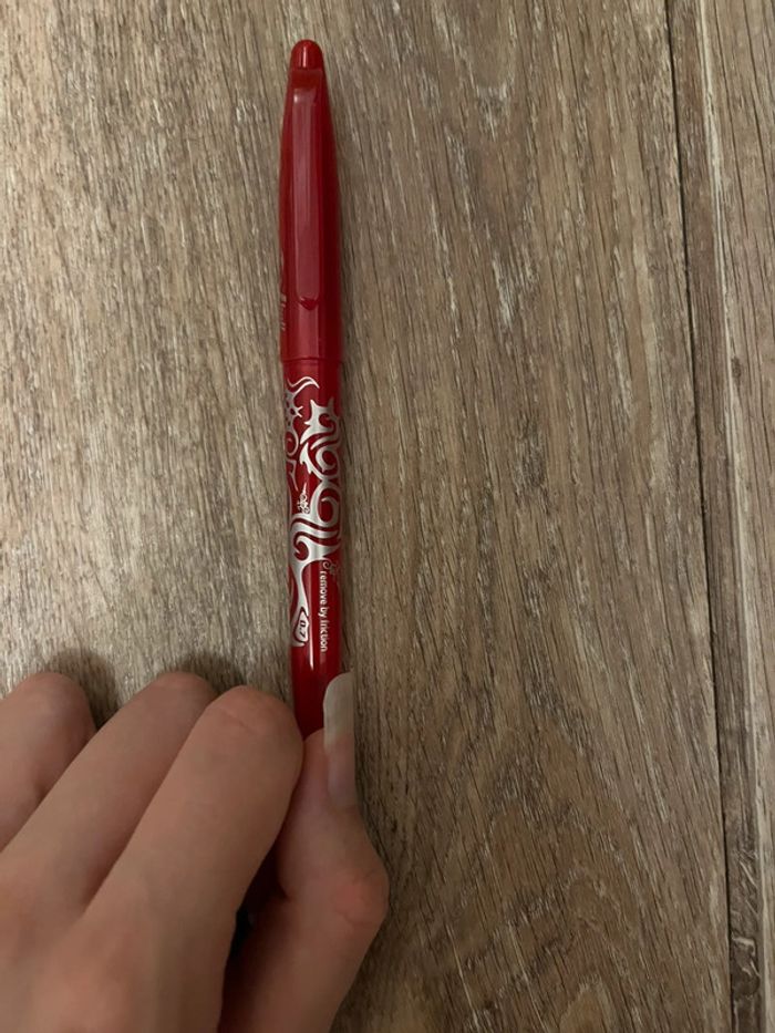 Lot de 2 stylos frixion rouge - photo numéro 2