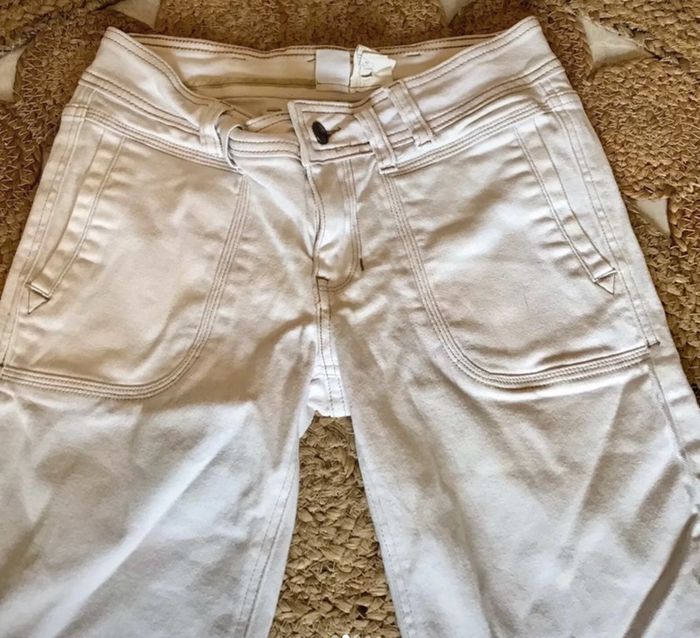 Pantacourt en jeans en taille 38 blanc et beige marque Camaïeu - photo numéro 2