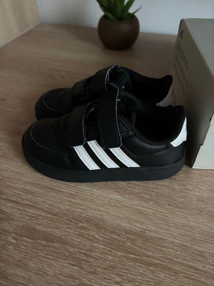 Basket basse noir adidas breaknet taille 26 garçon - photo numéro 4