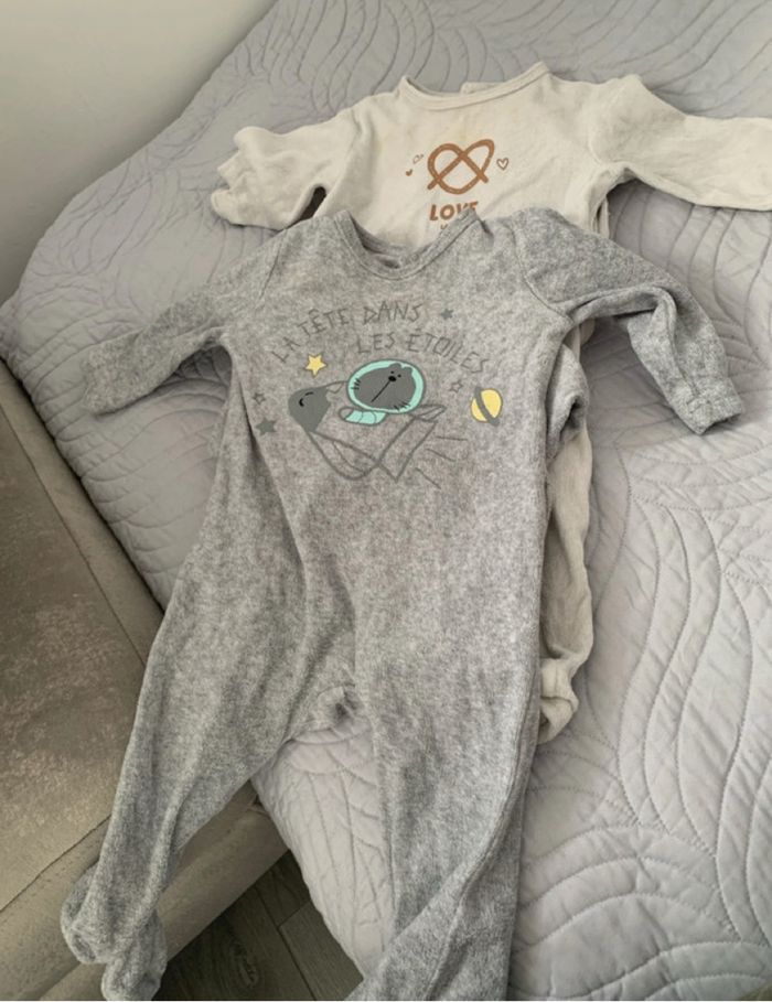 Pyjamas 6 mois