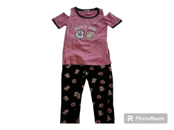 Pyjama gémo taille XS 14 ans
