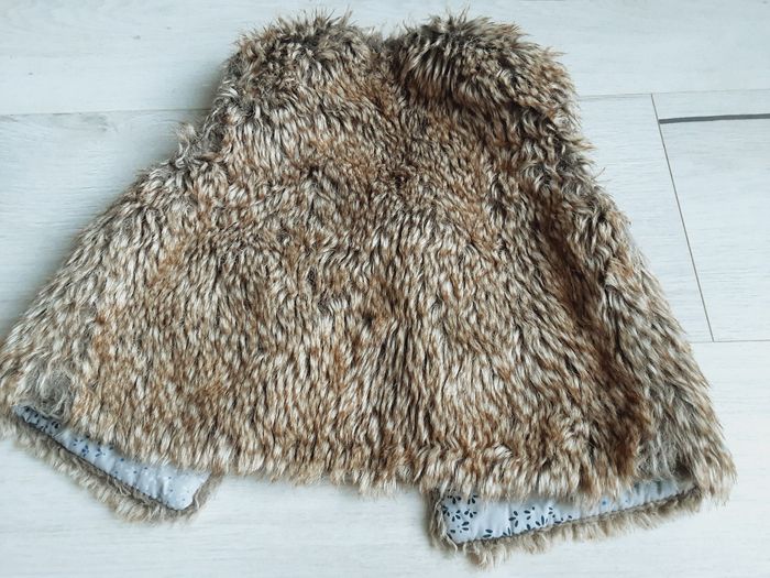 Vêtement fille gilet veste sans manches moumoute Vert Baudet 3 ans - photo numéro 2