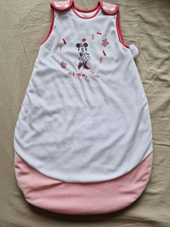 Gigoteuse chaude Minnie