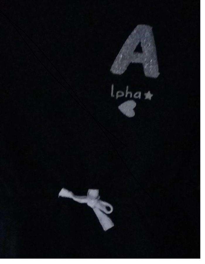 robe kiabi noire/argent 3 ans NEUVE - photo numéro 2