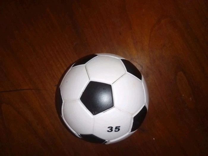 Robot transformer ballon de foot