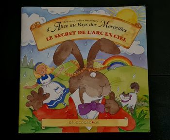 Livre - Alice au pays des merveilles