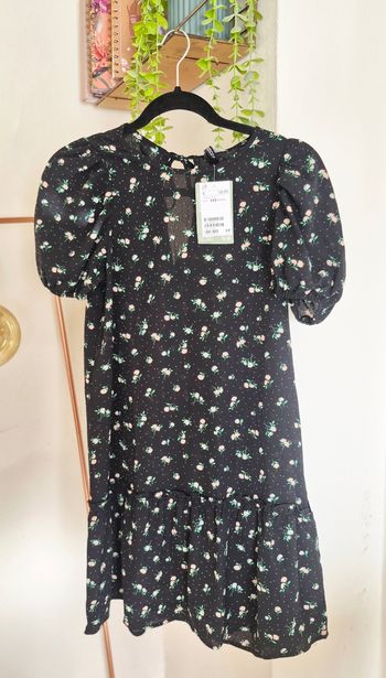 Robe t.xxs 32 neuve