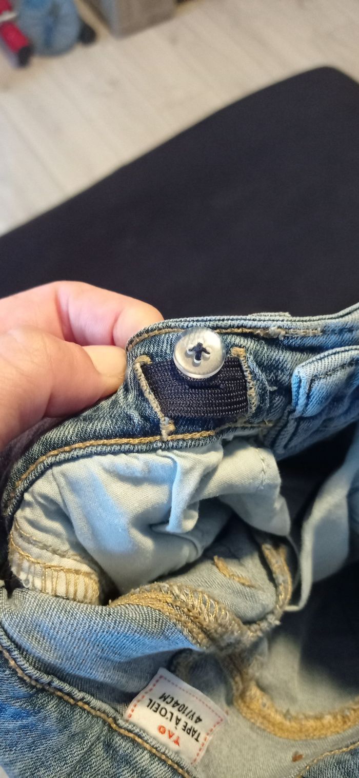 Jeans tape a l oeil 4 ans - photo numéro 4