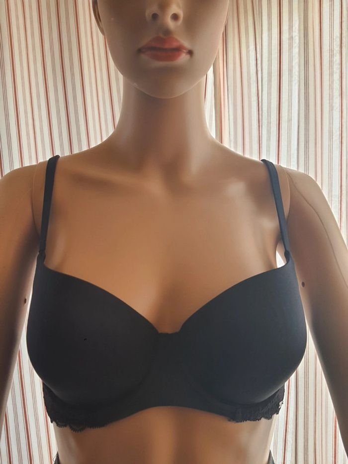 Soutiens-gorge noir Hunkemöller fr85D eu70D - photo numéro 6