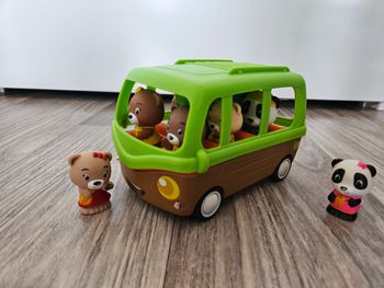 Bus et personnages Klorofil