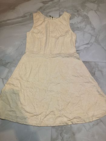 Robe beige jamais porté 