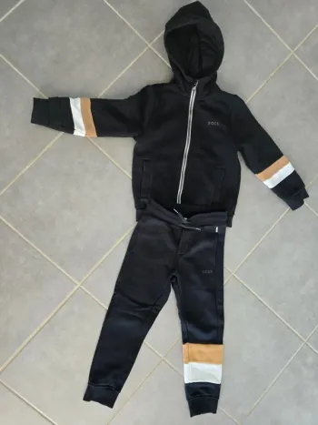 Ensemble jogging Boss