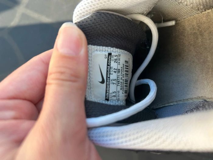 Nike blazer grise et noir en très bon état - photo numéro 6