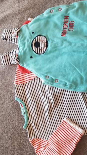 Ensemble salopette et bodies 9 mois