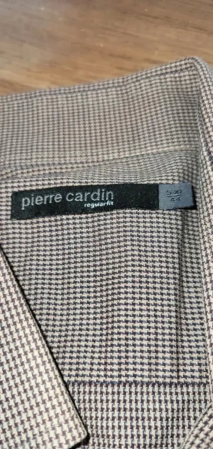 Chemise à carreaux Pierre Cardin - photo numéro 3