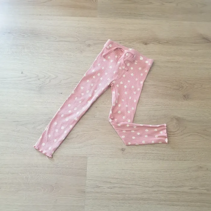 🩷 Legging côtelé 4 ans Kiabi #emyfleury_4ansfille