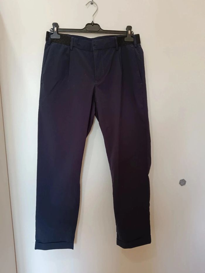 C1 Pantalon marine Mango 42