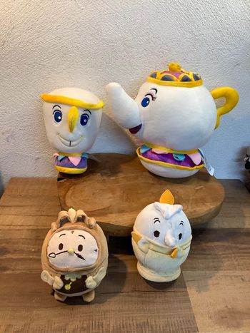 Peluche la belle et la bête Disney