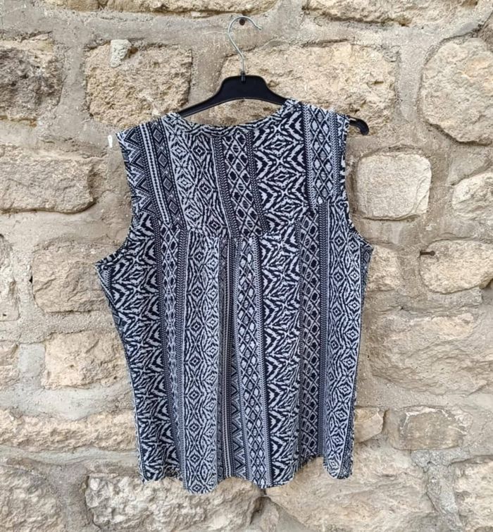 Blouse sans manches femme taille 3 Armand Thiery - photo numéro 2