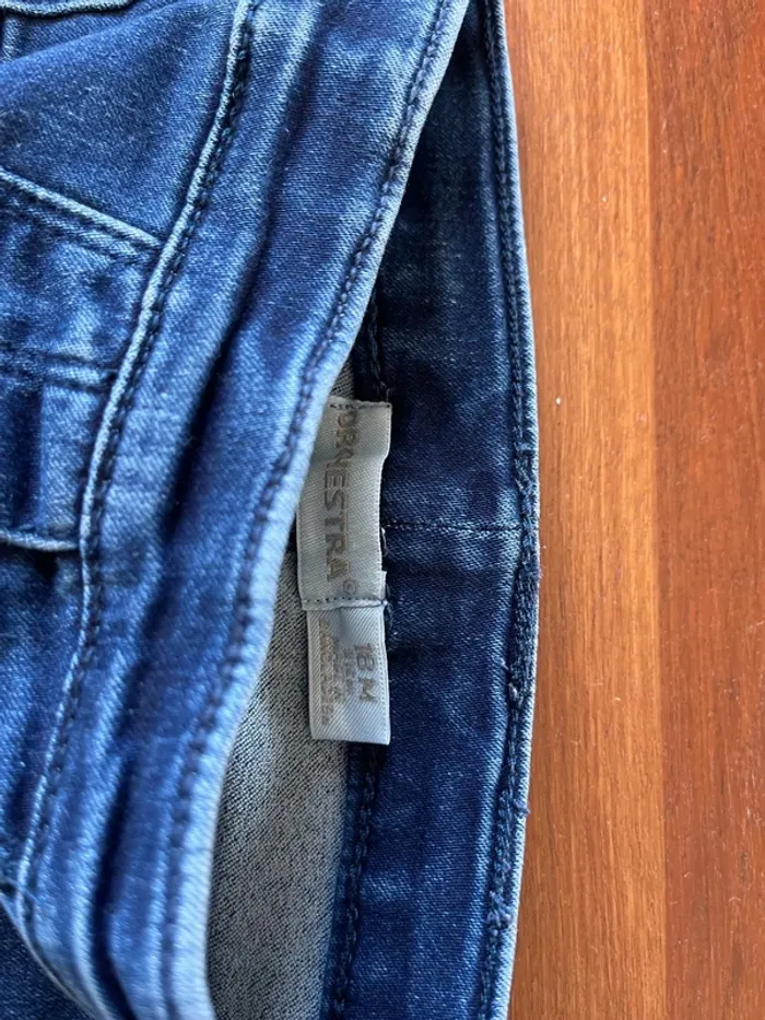 Lot de 5 jeans taille 18 mois très bon état - photo numéro 4