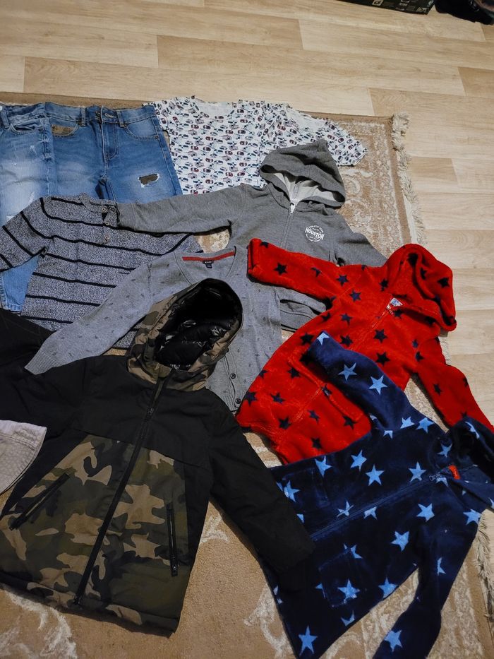 Lot vêtements 4 ans - photo numéro 5