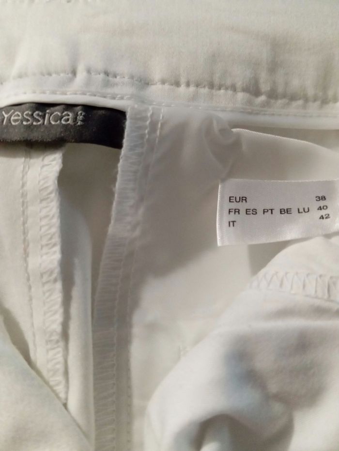 Pantalon blanc - photo numéro 3
