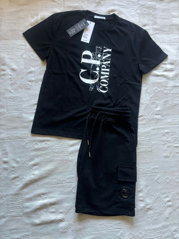Ensemble CP taille S - photo numéro 1