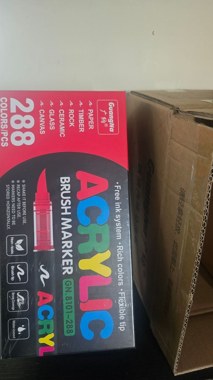 Boite Guangna 288 feutres acryliques neuve - photo numéro 1