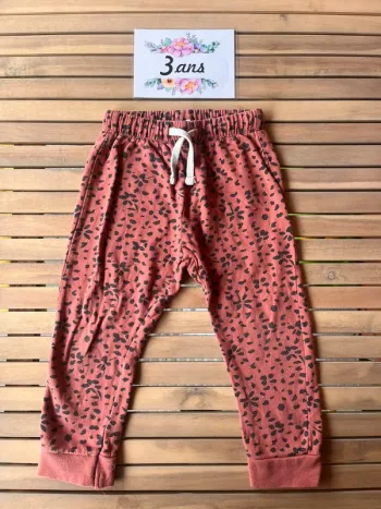 Jogging motif léopard hema 3 ans